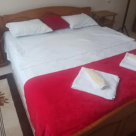 Manastira 2 Emo Apartment *