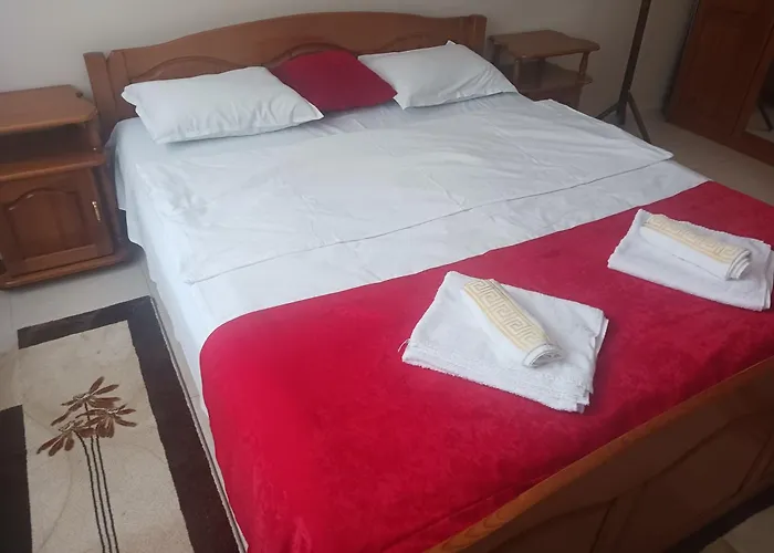 Manastira 2 Emo Apartment *