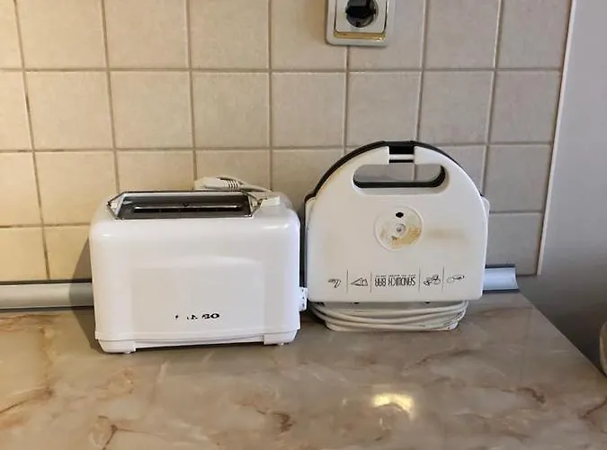 Апартамент Manastira 2 Emo